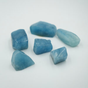 Aquamarine tumbled stone